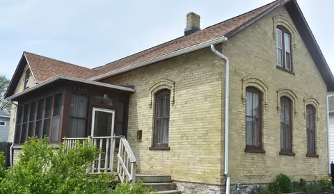 1816 Green, Racine, WI 53402