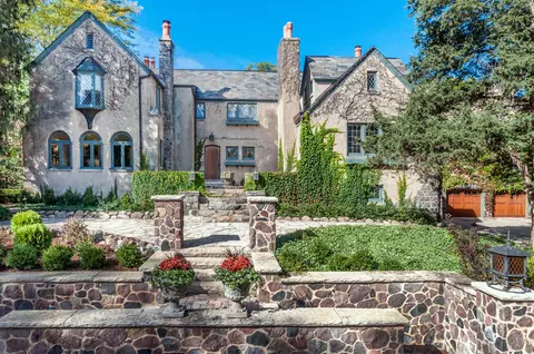 14225 Juneau, Elm Grove, WI 53122