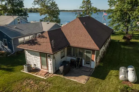w1069 Kettle Moraine Lane, Osceola, WI 53010