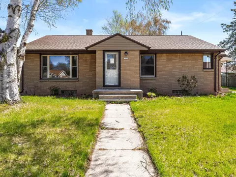 1229 S 25th, Manitowoc, WI 54220