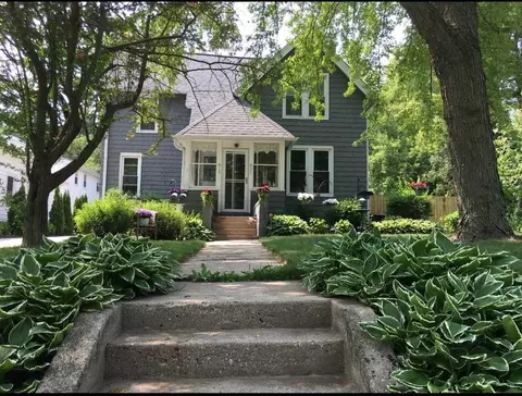 819 W Larabee #821, Port Washington, WI 53074