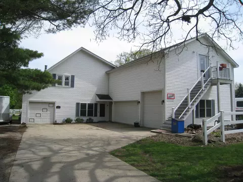 8963 Cooper, Pleasant Prairie, WI 53158