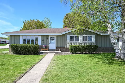 8726 42nd, Kenosha, WI 53142
