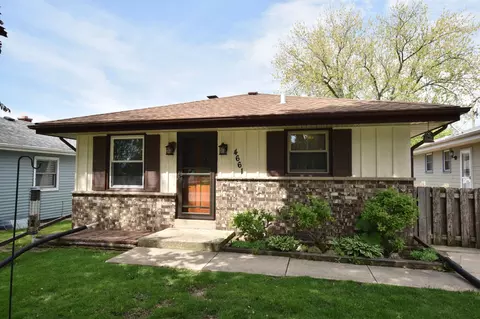 4661 S 45th, Greenfield, WI 53220