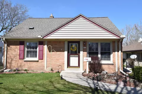 5710 W Morgan, Milwaukee, WI 53220