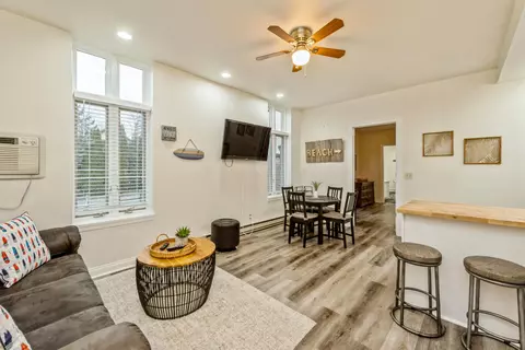 w3216 South Lake Shore Drive #5, Linn, WI 53147