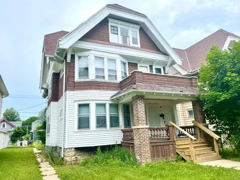 2619 N 45th #2621, Milwaukee, WI 53210