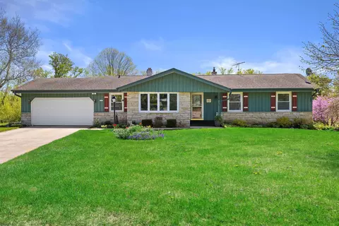 3501 E St Huberts, Hubertus, WI 53033