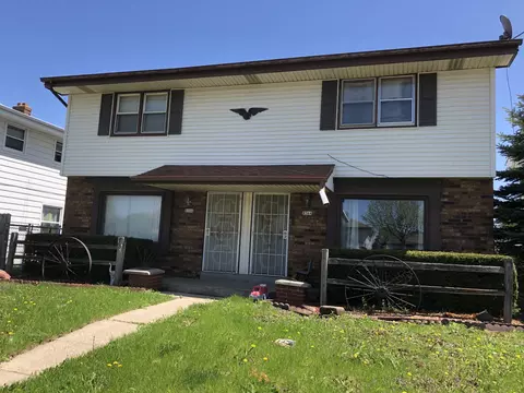 8564 N 107th #8566, Milwaukee, WI 53224