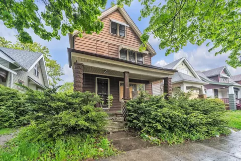 3542 N 10th, Milwaukee, WI 53206