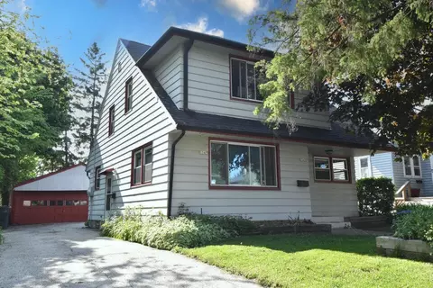 1545 S 97th #1547, West Allis, WI 53214