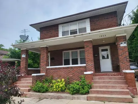 1033 Pearl, Racine, WI 53403