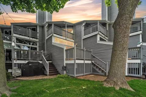 1113 N Edison, Milwaukee, WI 53202