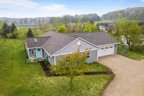 n4424 Kettleview Road, Mitchell, WI 53073