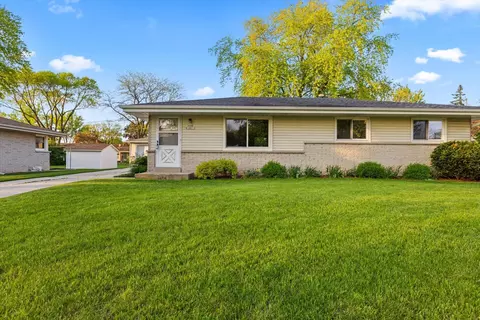 n88w18011 Christman, Menomonee Falls, WI 53051