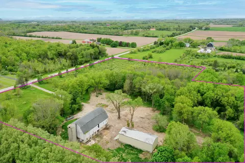 13104 N Granville, Mequon, WI 53097