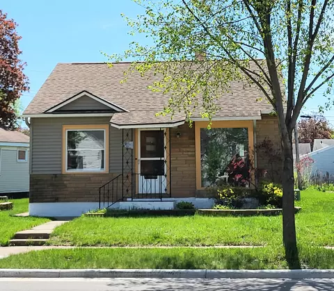 1910 Green Bay, La Crosse, WI 54601