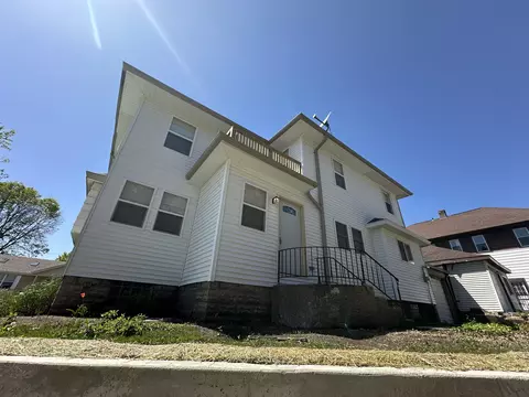 4226 W Martin, Milwaukee, WI 53208