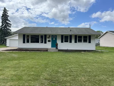 1122 Nancy, La Crosse, WI 54601