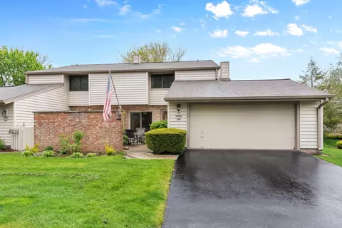 11009 N Elder Tree, Mequon, WI 53092