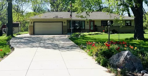 6521 S 123rd, Franklin, WI 53132
