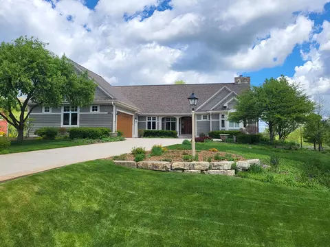 n42w28902 Imperial, Delafield, WI 53072