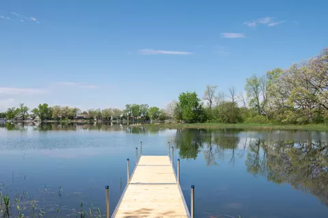 929 N Genesee Woods, Summit, WI 53066