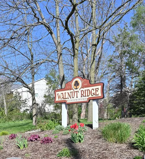6240 Walnut #26, Cudahy, WI 53110
