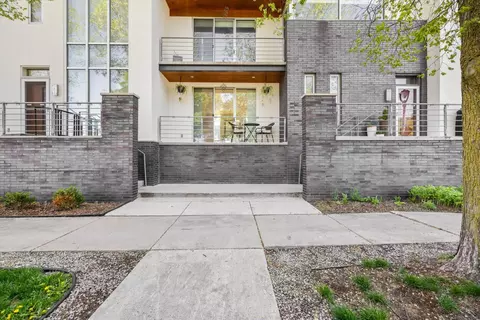 1929 N Pierce #15, Milwaukee, WI 53212