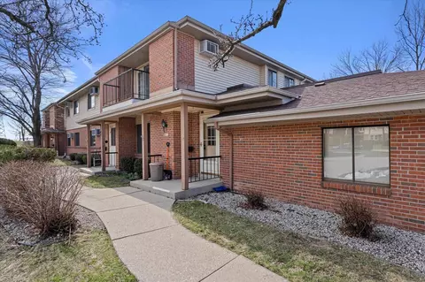 4569 S Greenridge, Greenfield, WI 53220