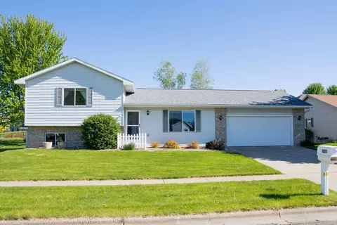 805 Windhill, Onalaska, WI 54650