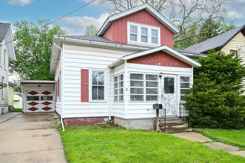 700 S 8th, Watertown, WI 53094