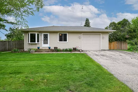 2537 Zerfas, Twin Lakes, WI 53181