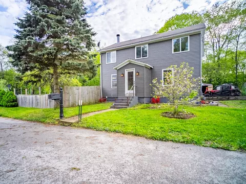 n2411 Giles Drive, Bloomfield, WI 53105