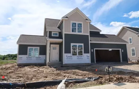 1612 Switchgrass, Oconomowoc, WI 53066