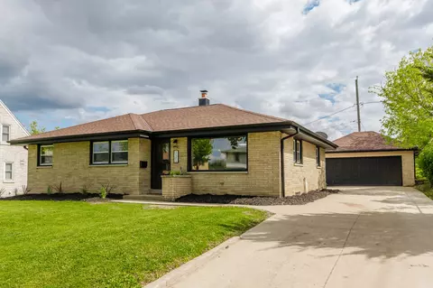 1501 W Cudahy, Milwaukee, WI 53221