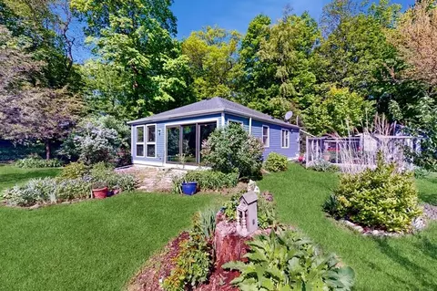 w6785 North Lakeshore Drive, Sugar Creek, WI 53121