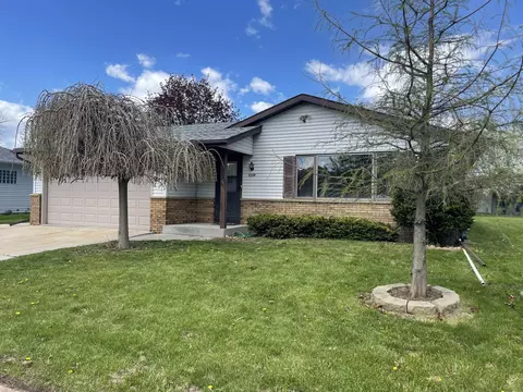 1908 Camelot, Sheboygan, WI 53081