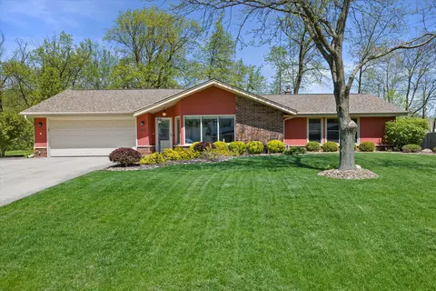 13840 W Crawford, New Berlin, WI 53151