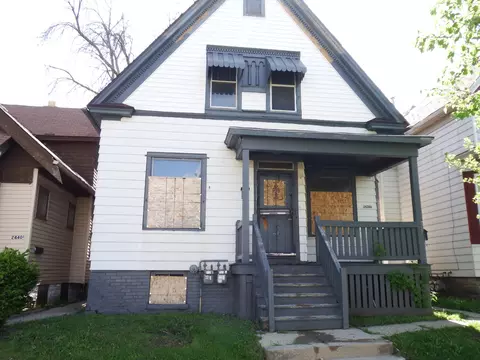 2434 N 19th, Milwaukee, WI 53206