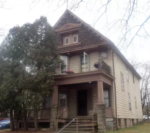 2473 N 29th #2475, Milwaukee, WI 53210