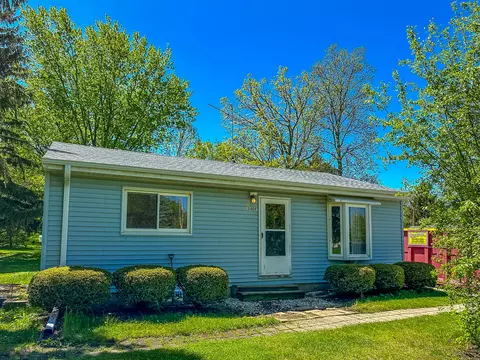 2409 Northview, Waukesha, WI 53188