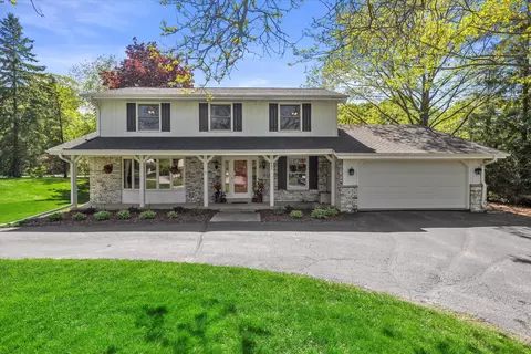 685 Adelman, Brookfield, WI 53045
