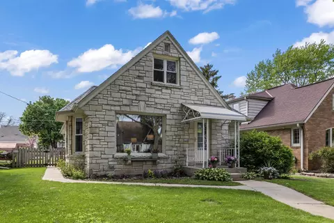 2841 N 79th, Milwaukee, WI 53222