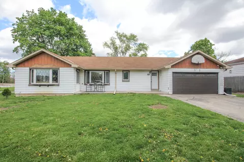 4166 S 68th, Greenfield, WI 53220