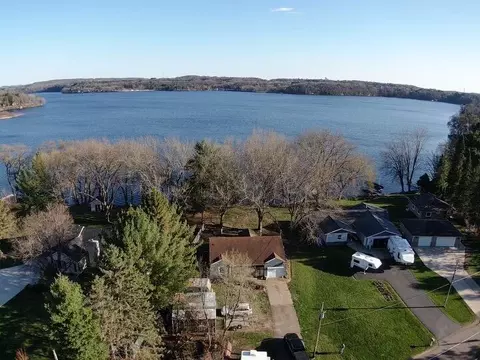 4789 N N Shr, Seymour, WI 54703