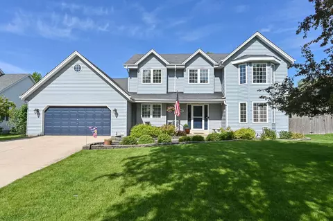 10805 S Jessica, Oak Creek, WI 53154