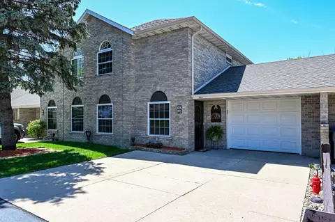 606 E Market #103, Elkhorn, WI 53121