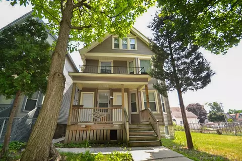 3117 W Saint Paul #3119, Milwaukee, WI 53208