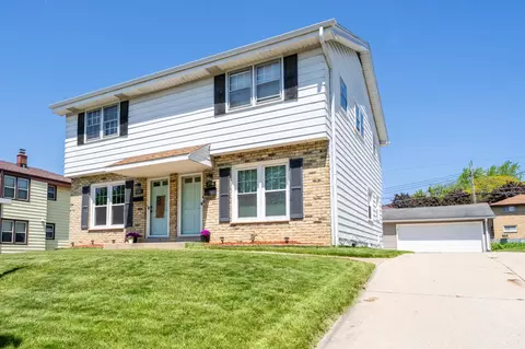 8918 W Tripoli, Milwaukee, WI 53228